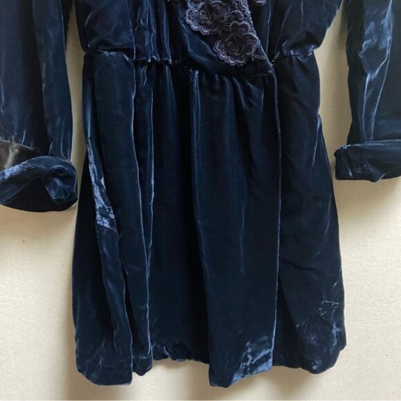 NWT Vintage Flora N. Krooz Lingere Velvet Embroider Lace House coat robe Sz M - Picture 4 of 15